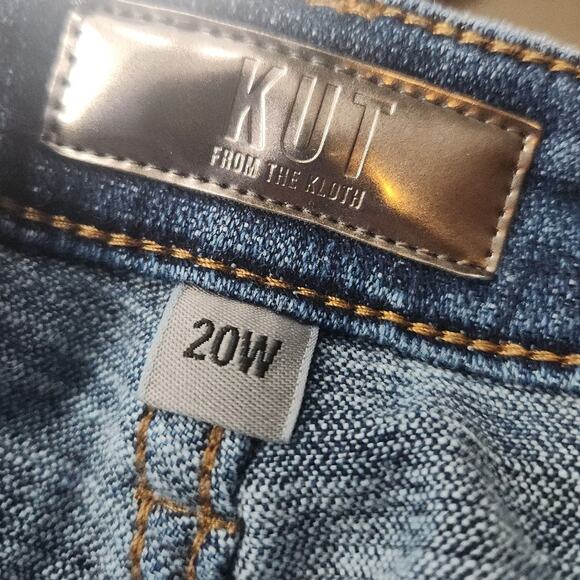 Kut from the Kloth Jeans Women's 20W Amy Crop Straight Leg Distressed Blue Denim - Picture 3 of 5